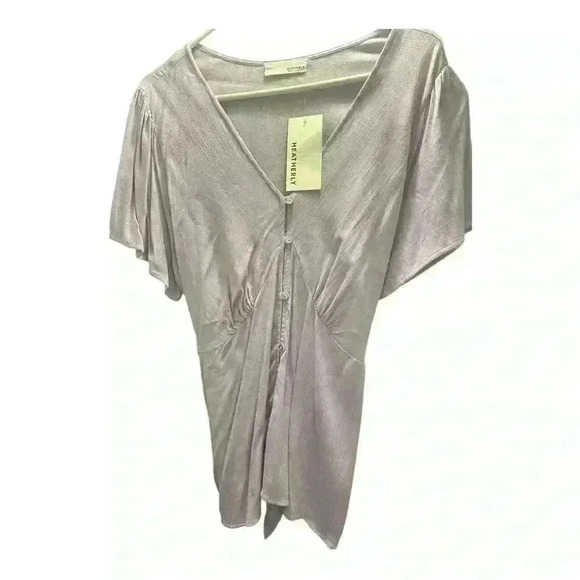 Heatherly Blouse - Picture 1 of 3